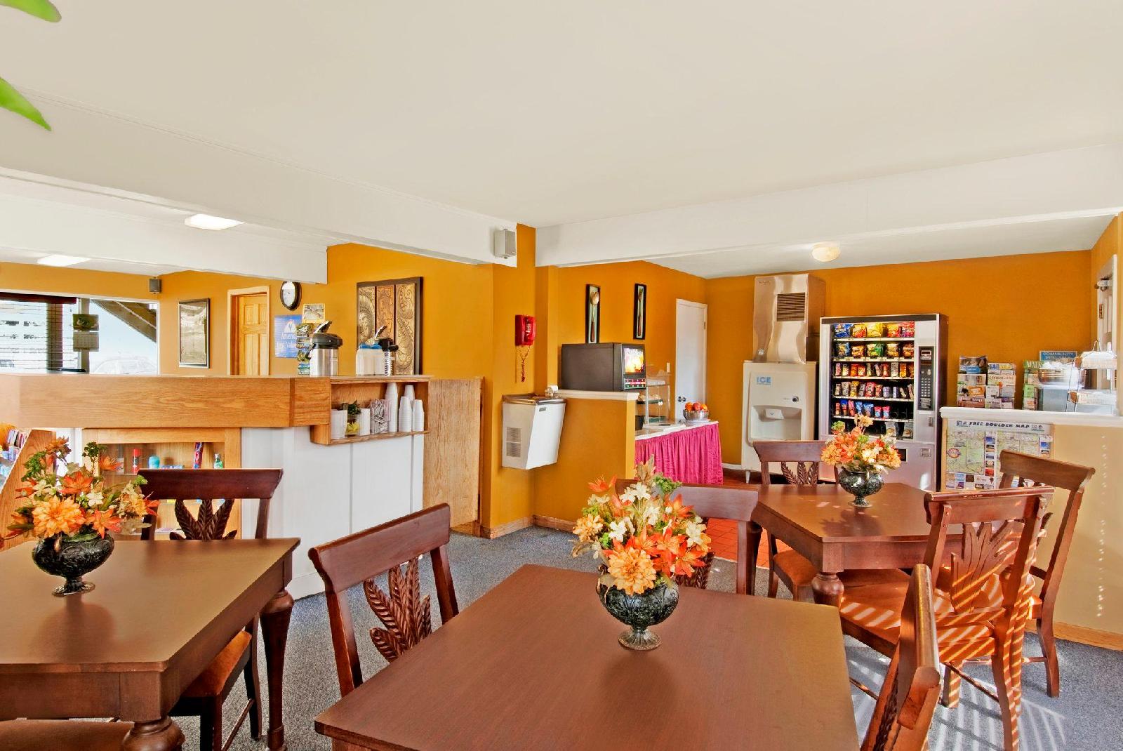 Americas Best Value Inn Boulder University - photo 9