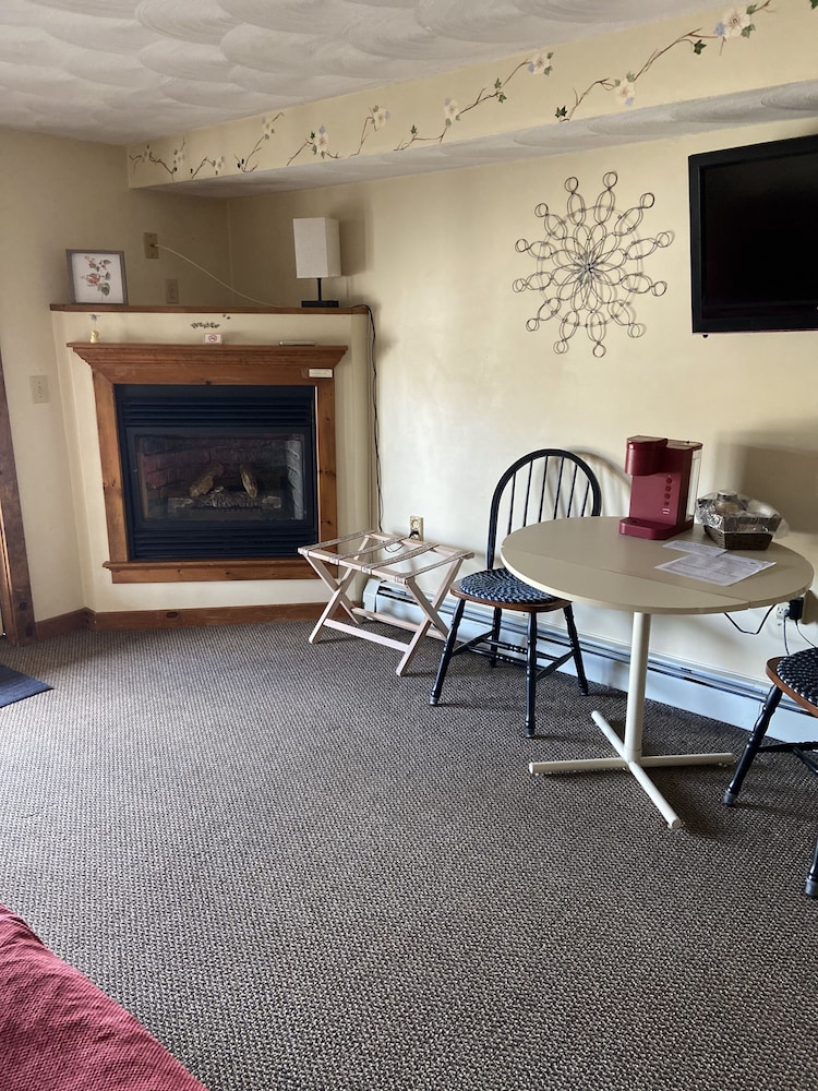 Stagecoach House Inn - photo 33