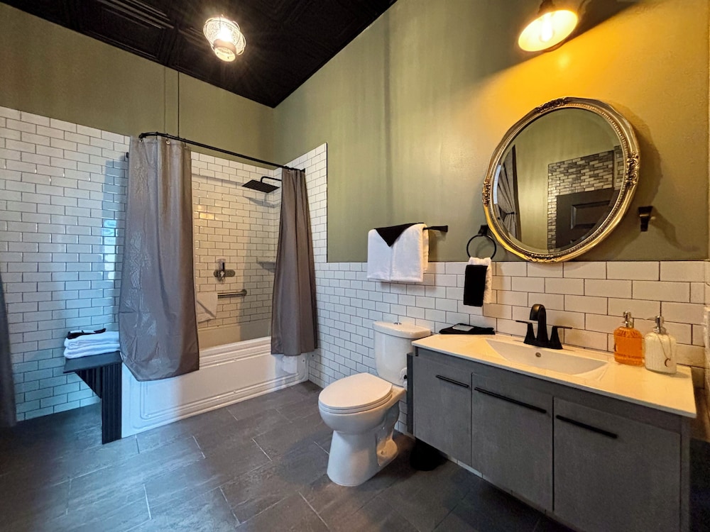 The Oliver Inn Duluth Hotel Near Canal Park - photo 106