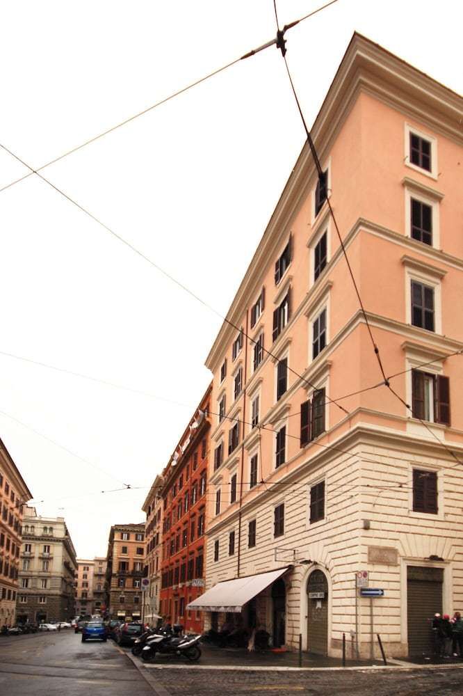 DM69 Termini Monti Crossroads — 4-Star Luxury Hotel in Rome, Italy