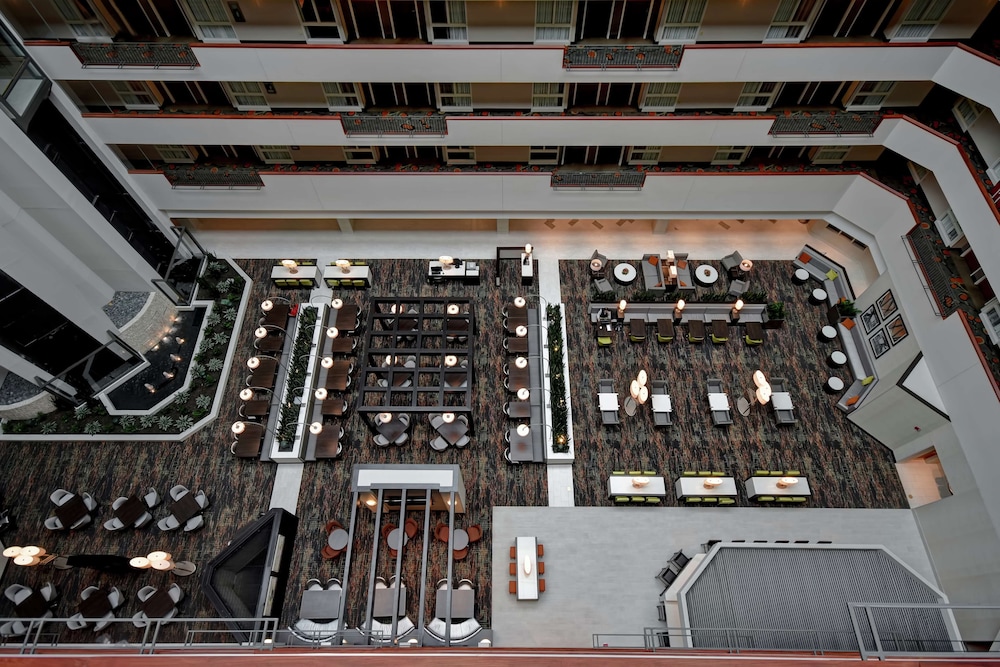 Embassy Suites Little Rock - photo 18