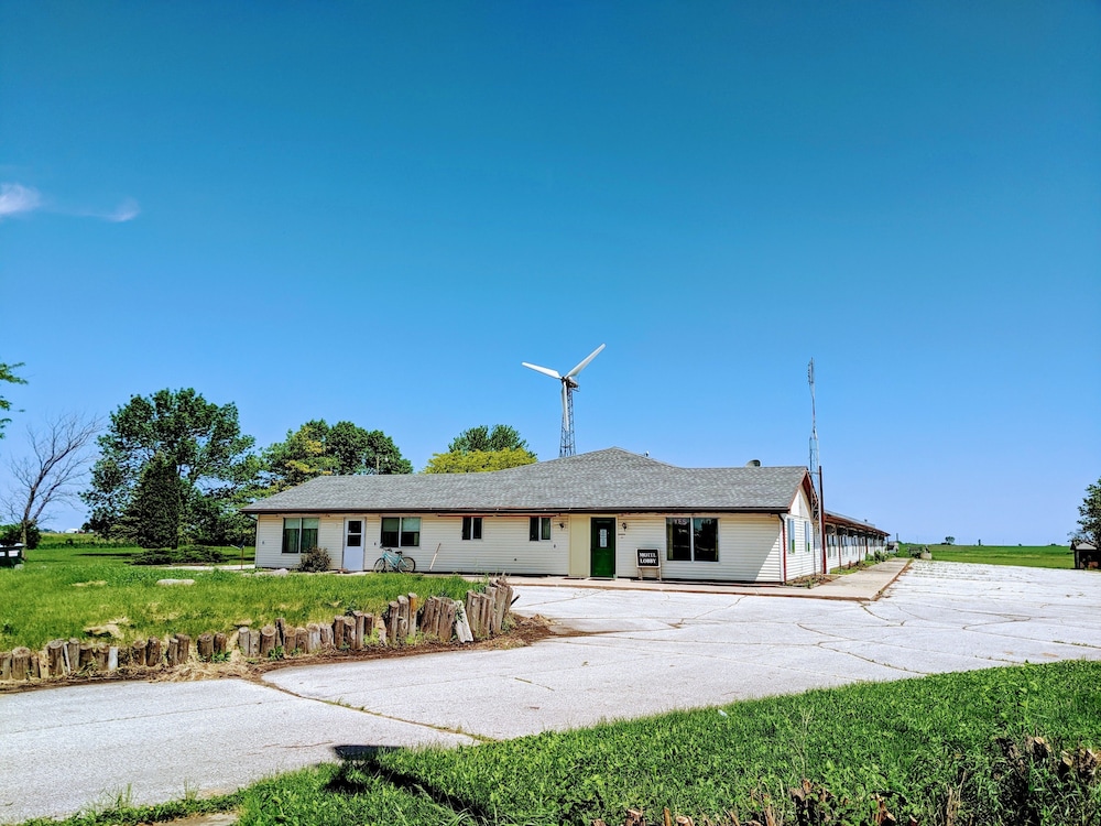 Circle S Motel in Williams, United States