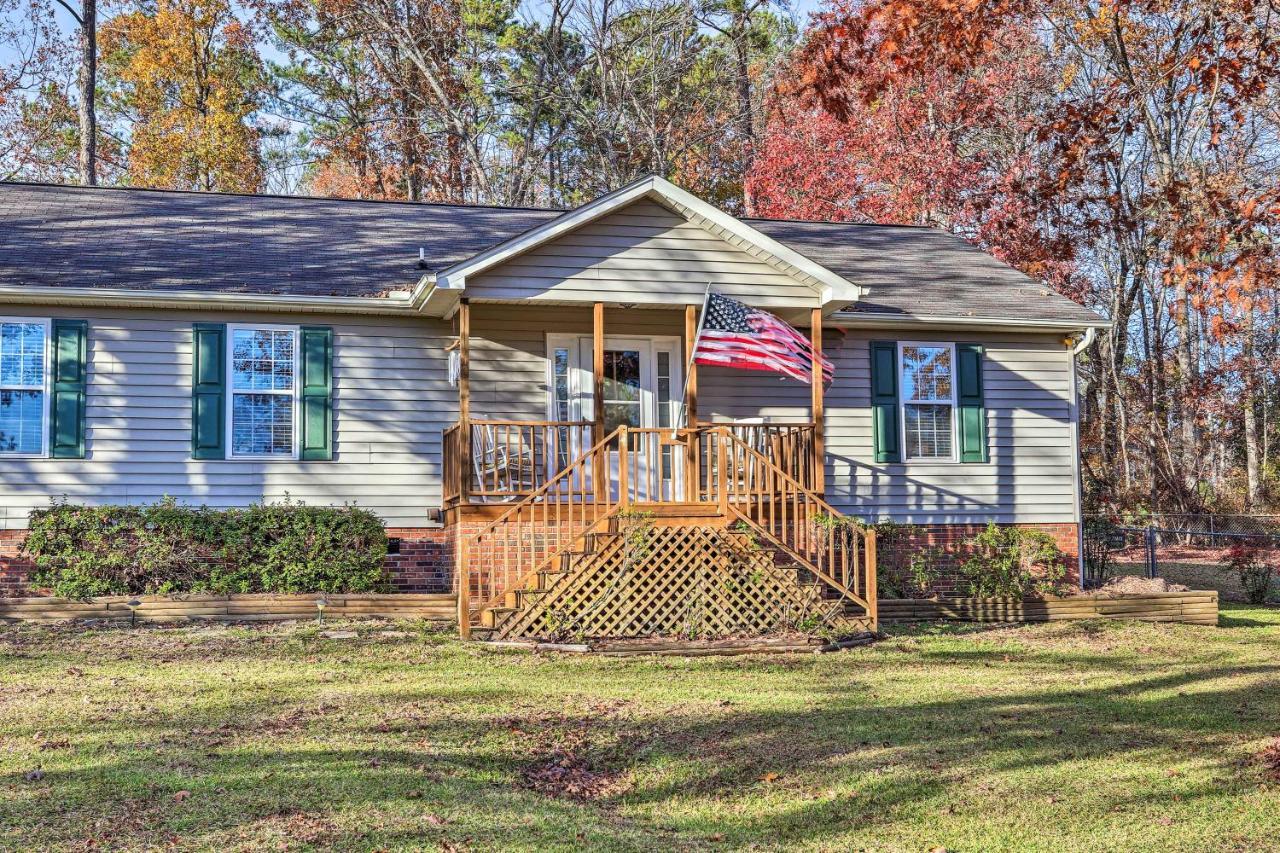 Chapin Home Near Boat Launch And Lake Murray — 4-Star Luxury Hotel in Columbia, United States