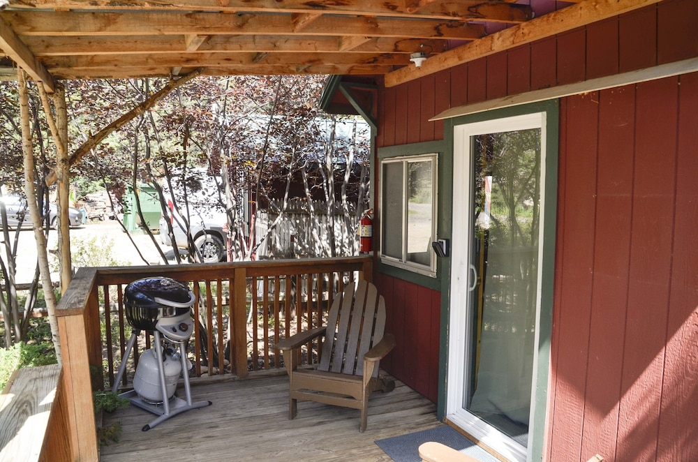 The Woolly Bugger Inn - photo 84