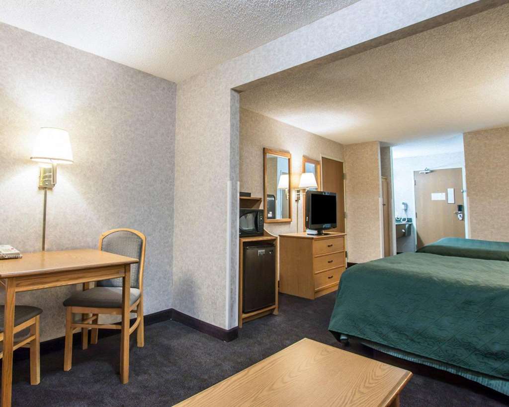 Quality Suites San Diego Otay Mesa - photo 22