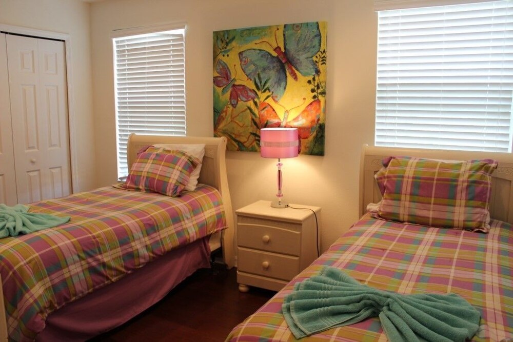 Bella Vida Resort 290 Six Bedroom Villa with Private Pool - photo 7