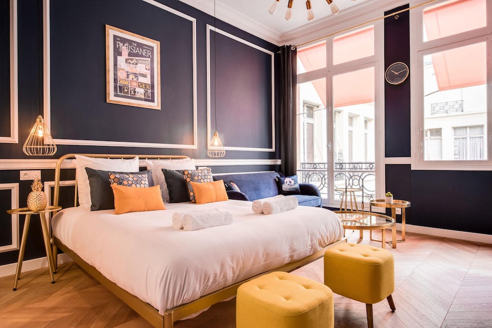 The Blue Elysée - carbon neutral hotel in Paris