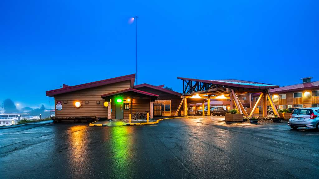 Best Western Valdez Harbor Inn - photo 17