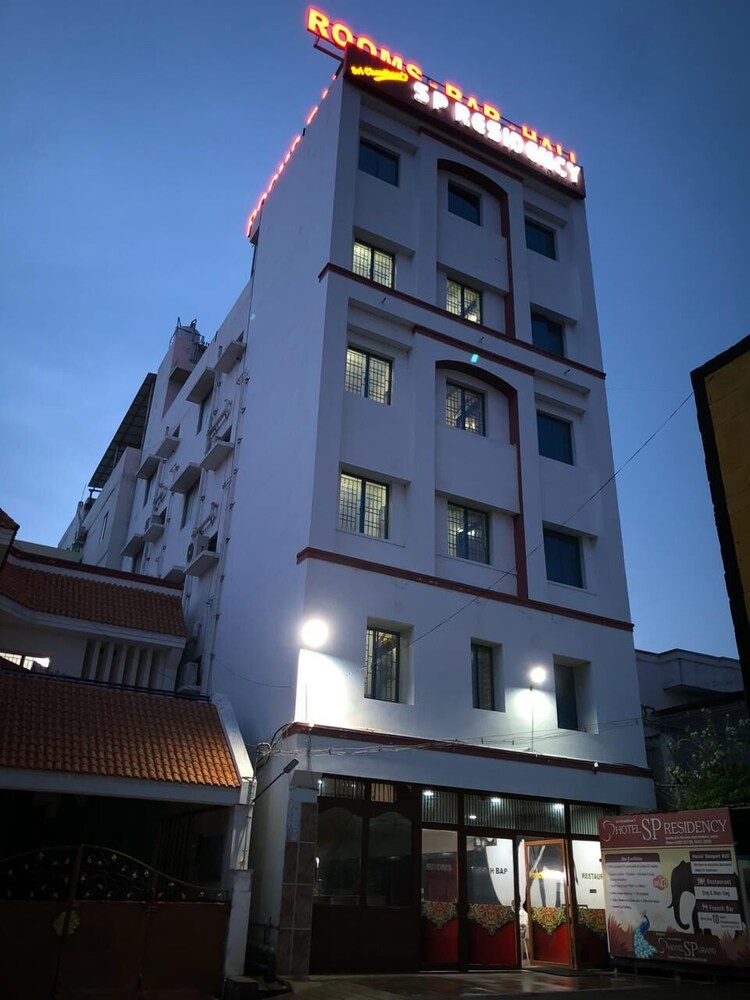 Hotel Sp Residency — Karur