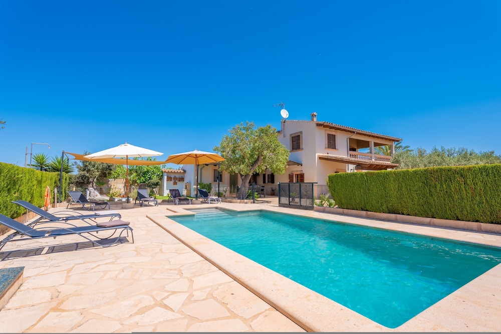 Els Xiprers in Porreres — hotel in Porreres