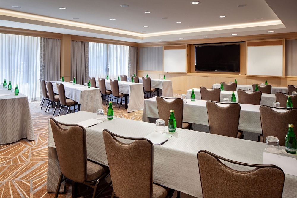 The Canyon Suites at The Phoenician Luxury Collection - photo 126