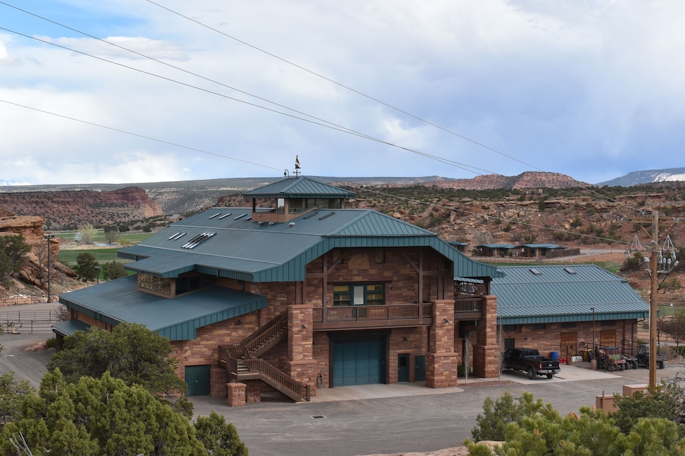 Cougar Ridge Resort LLC - photo 139
