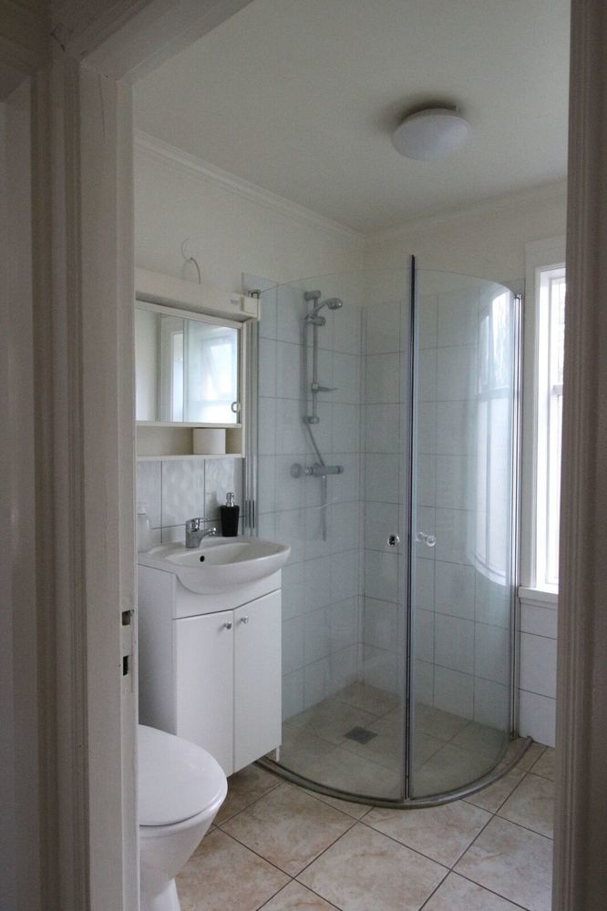 Steinaskjol Guesthouse