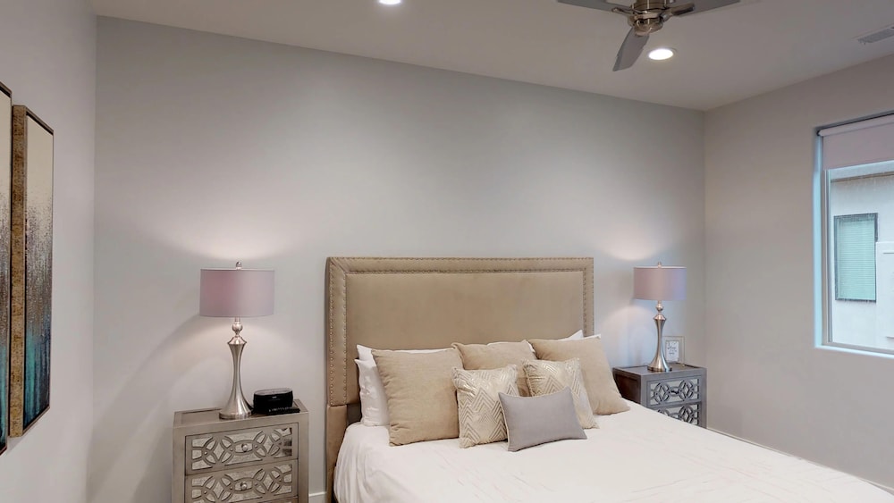 Town Center Resort - photo 41