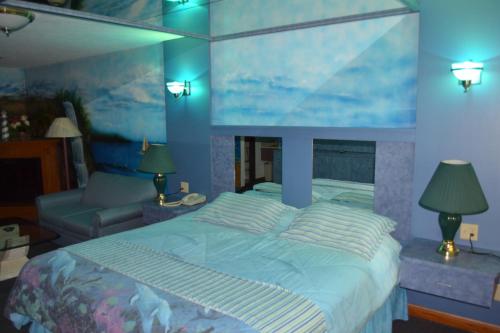 Relax Inn Motel & Suites - photo 33