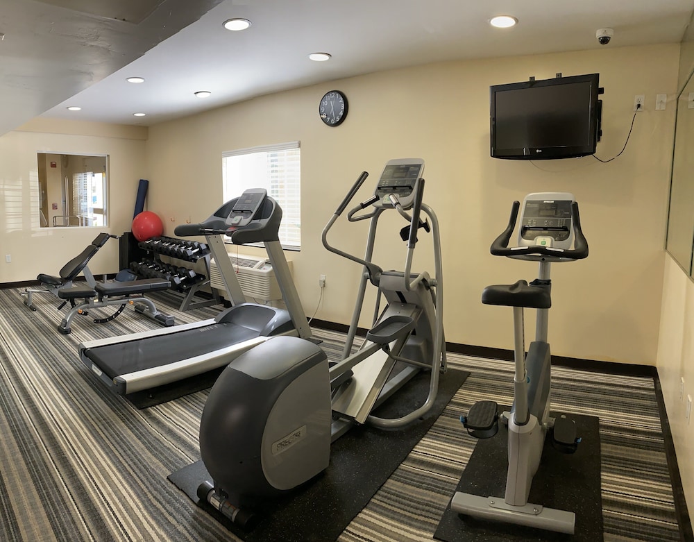 Candlewood Suites LAX Hawthorne by IHG - photo 15