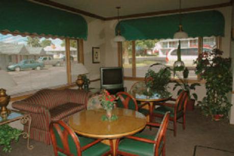 Lakeview Inn - photo 6
