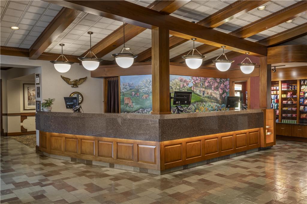 Best Western Plus The Normandy Inn & Suites - photo 60