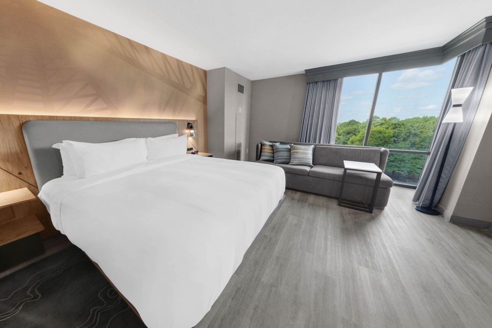 Houston Marriott North - photo 21