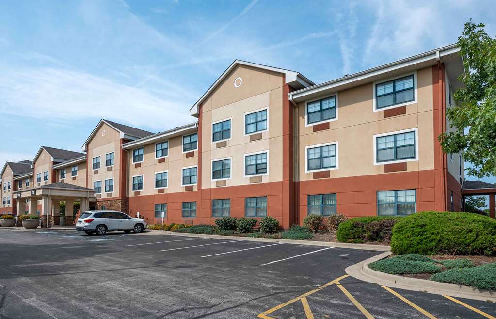 Extended Stay America Suites Indianapolis Airport - photo 2