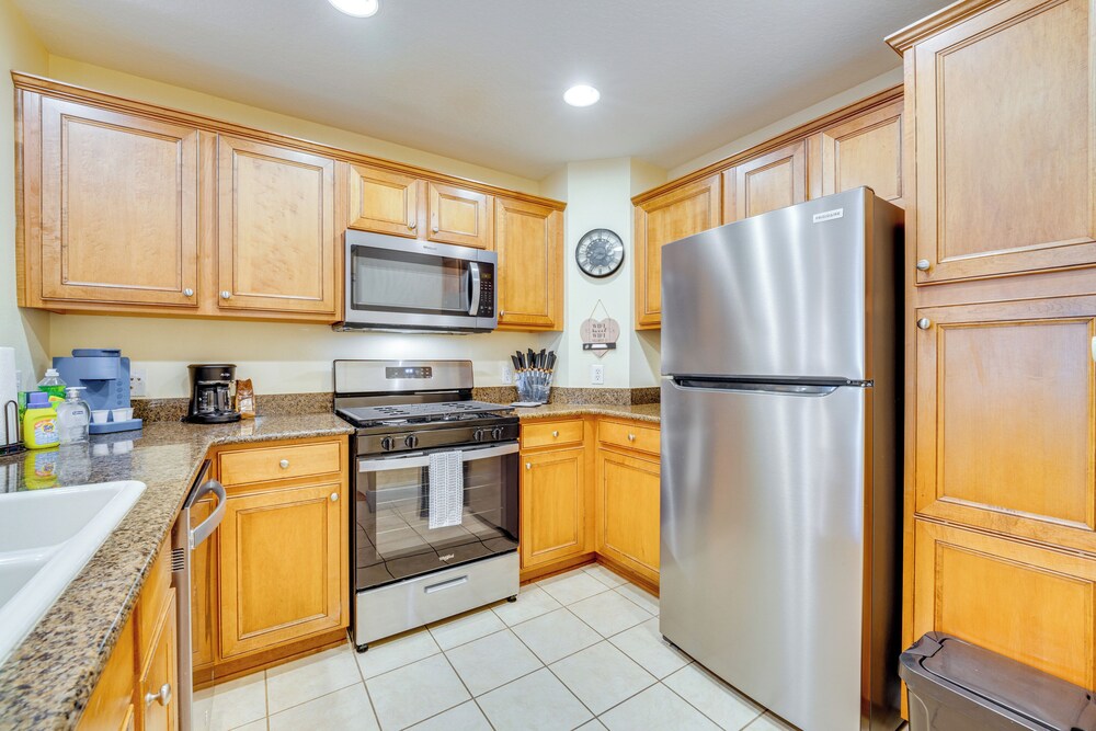 12 Mi to Wdw: Resort Condo w Community Hot Tub - photo 10