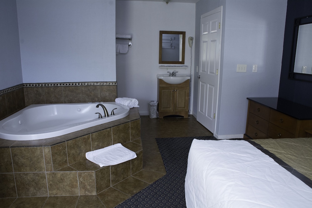 At 9 Motel - photo 21