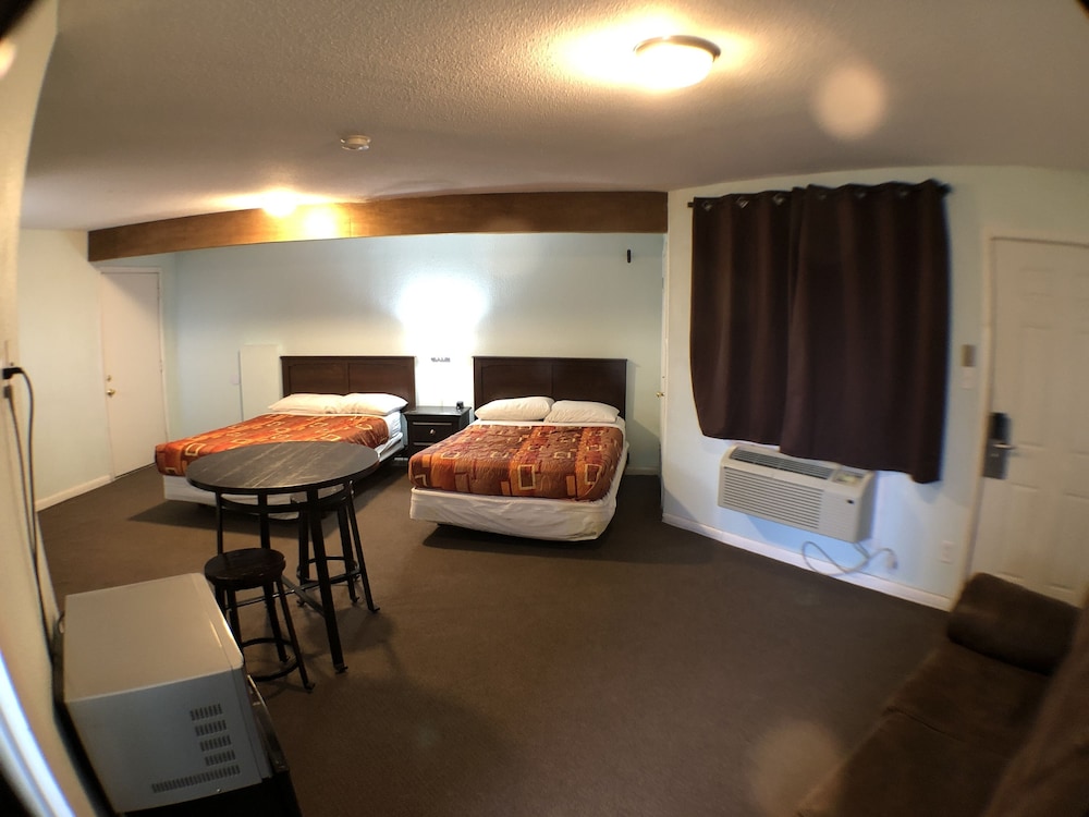 Tower 64 Motel & RV - photo 71