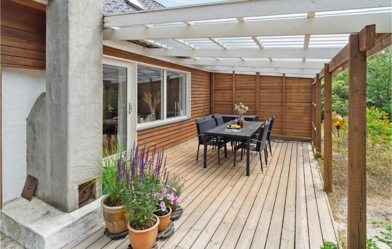 Beautiful Home In Nexø With Wifi — 5-Star Luxury Hotel in Nexo, Denmark