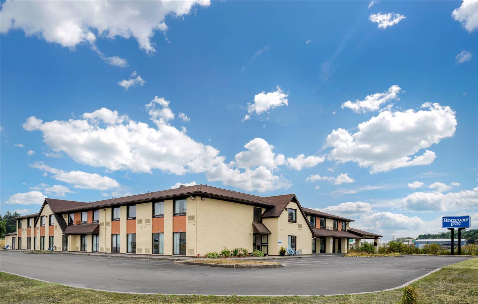 Rodeway Inn - last minute hotel in Saint John