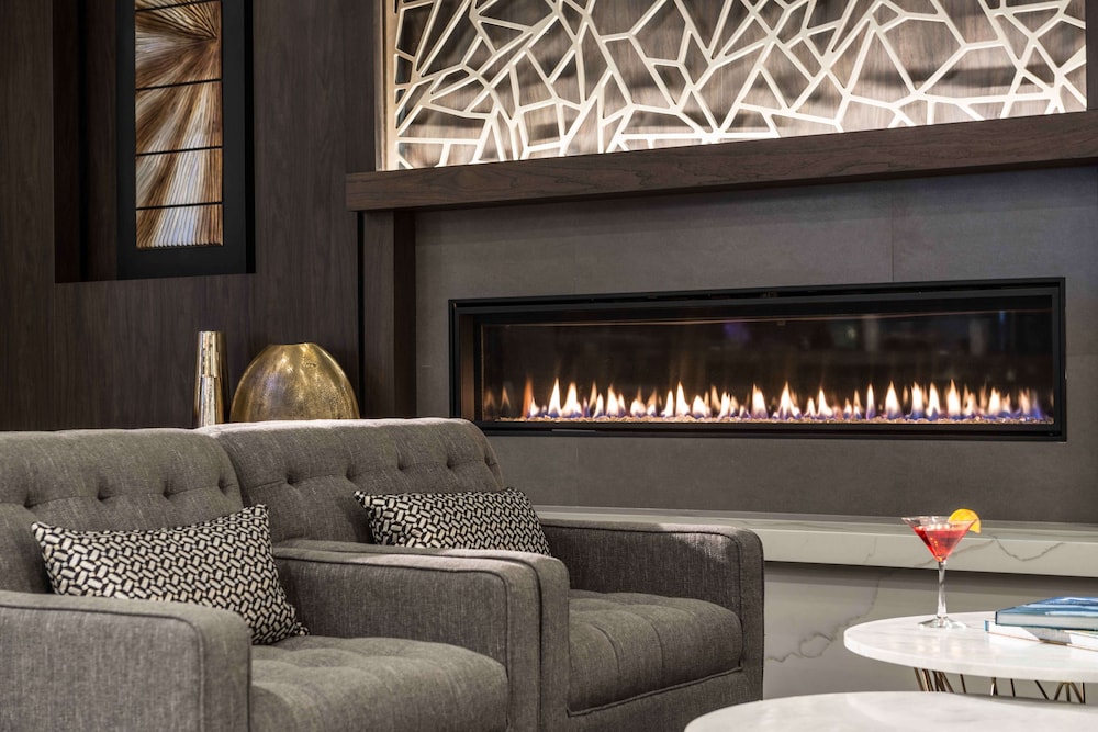 Hilton Garden Inn Foxborough Patriot Place - photo 3