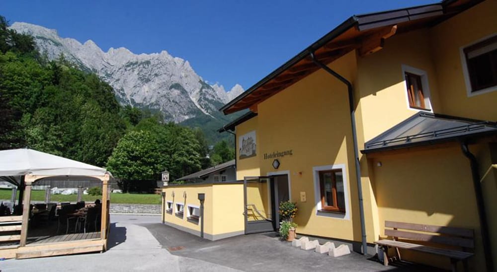 Gasthof Werfenerhof — Werfen — photo 2