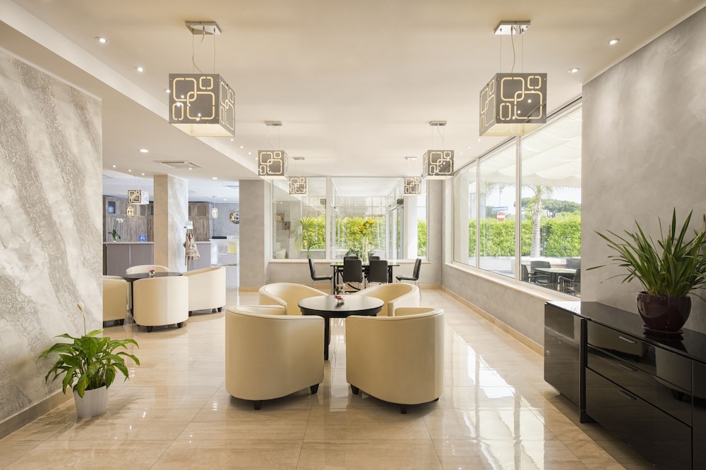 Simon Hotel — Pomezia — photo 5