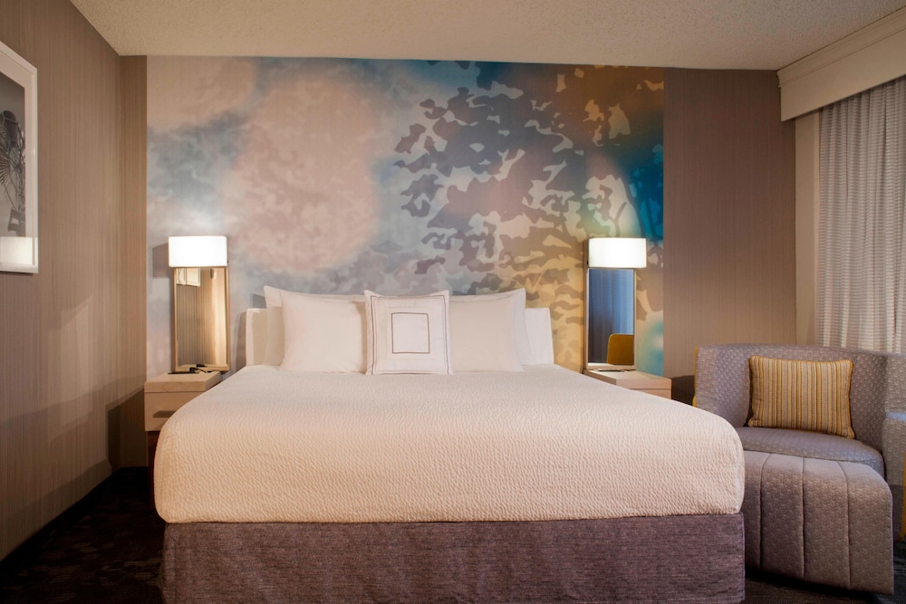 Courtyard by Marriott Austin University Area - photo 12