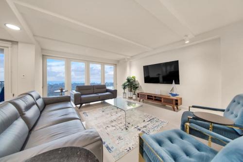 Luxury Beachfront Condo With Amazing Sunset Views — 4-Star Luxury Hotel in South Padre Island, United States