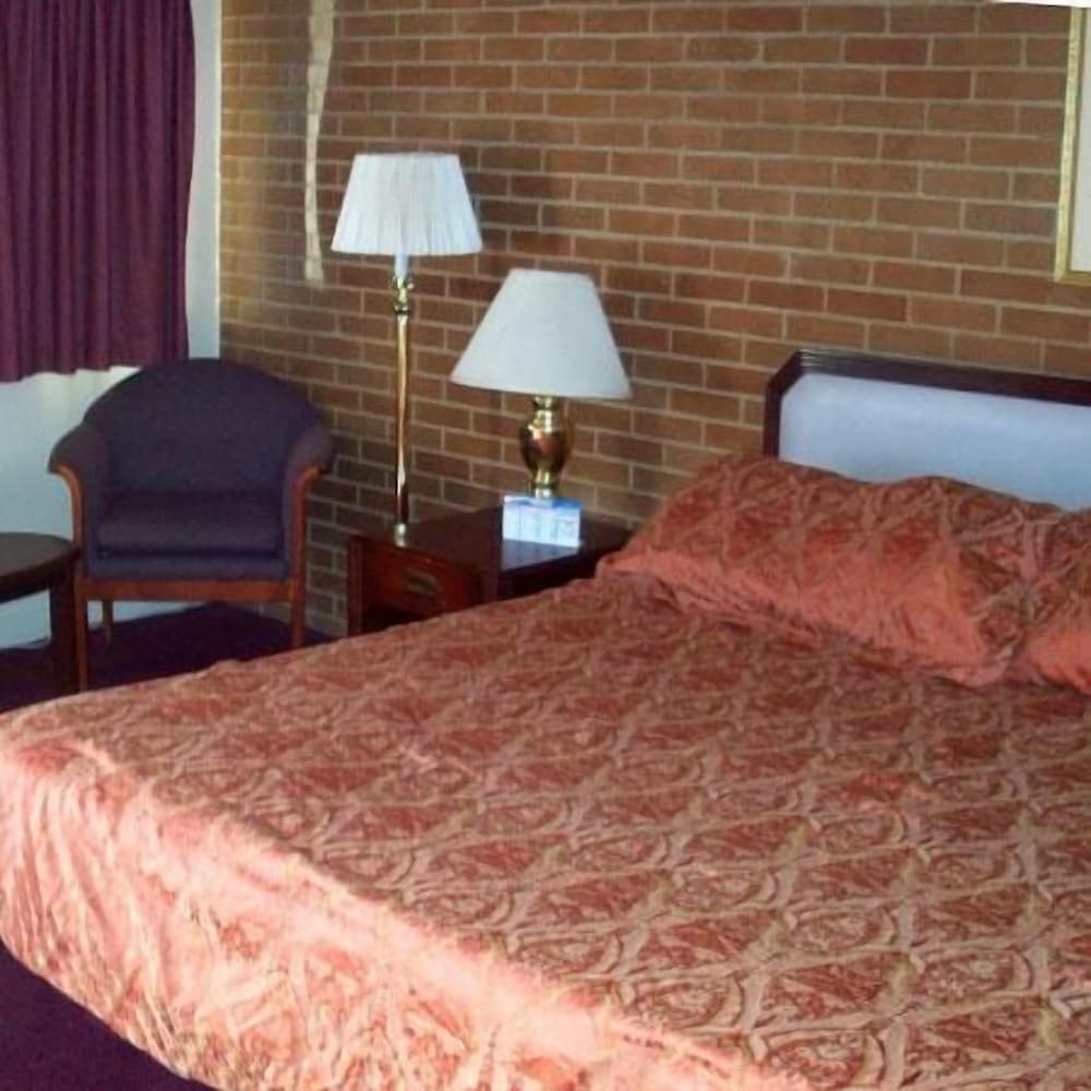 Provo Travelers Inn - photo 4