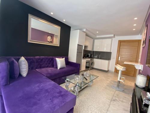 Corniche Casablanca Vintage F2 Neuf — 4-Star Luxury Hotel in Casablanca, Morocco