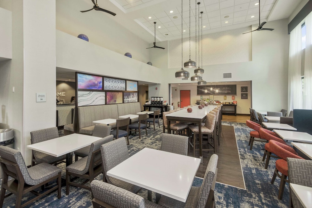 Hampton Inn & Suites Orlando Apopka - photo 66