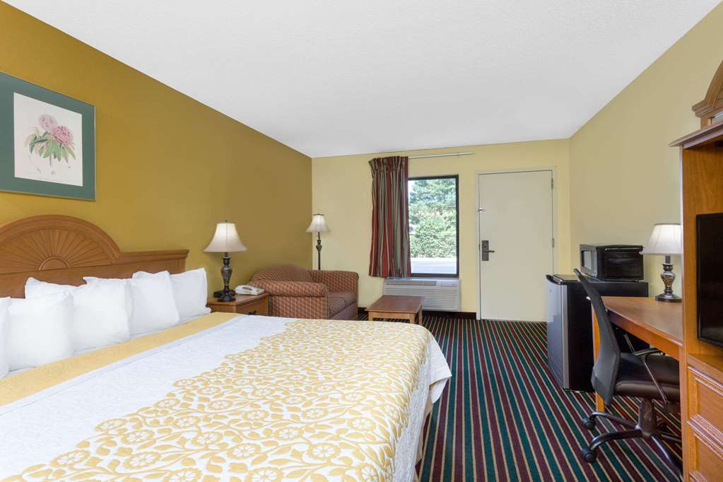 Days Inn by Wyndham Biscoe - photo 10