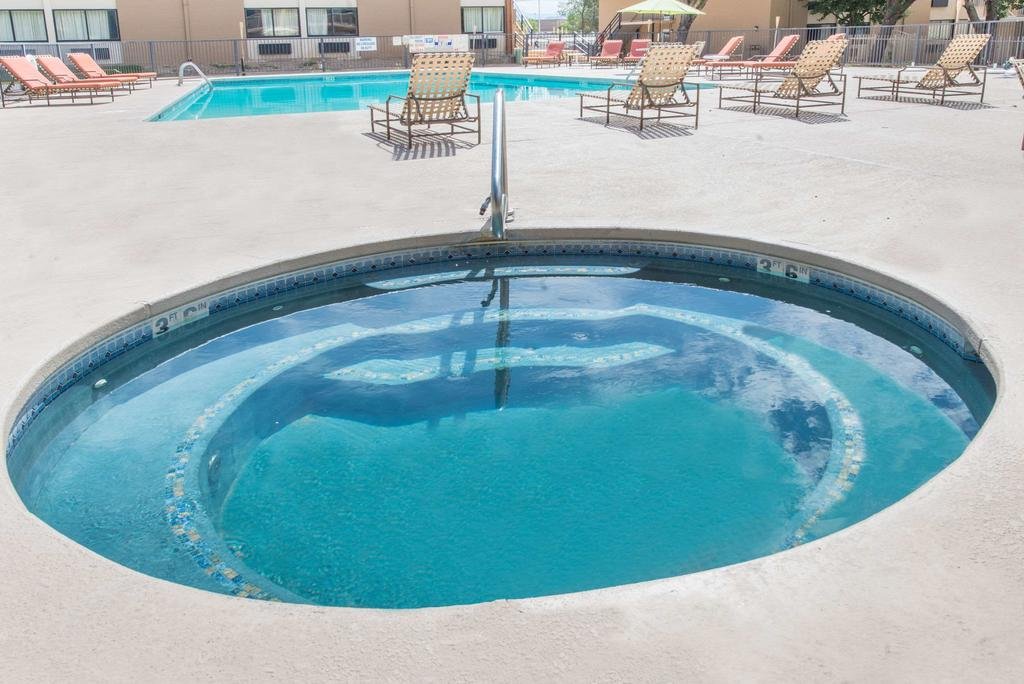 Econo Lodge Albuquerque — Albuquerque — photo 5