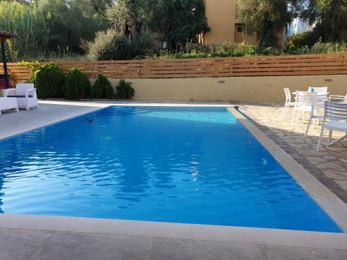 Michael Apartments — 4-Star Luxury Hotel in Corfu, Greece