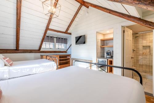 The Barnstead Inn - photo 8