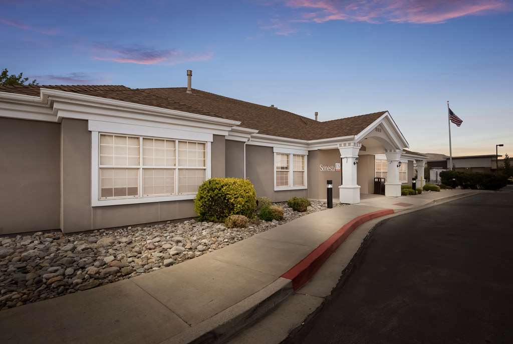 Sonesta ES Suites Reno - photo 3