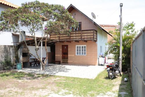 Chalé dos Ingleses - carbon neutral hotel in Florianopolis