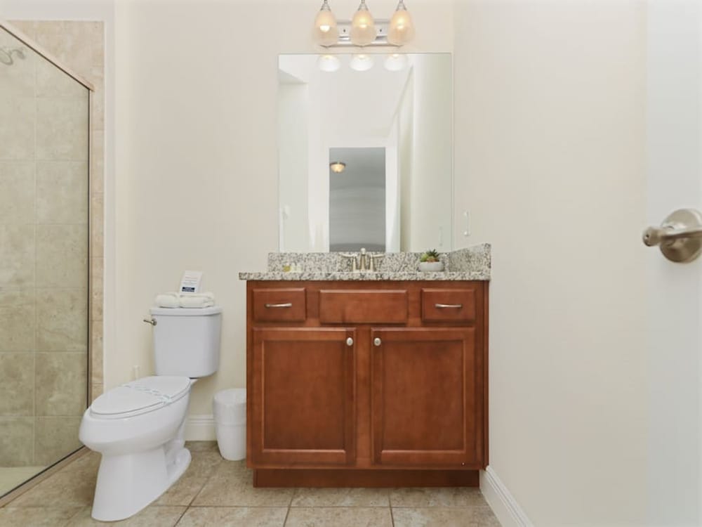 Gorgeous Remo 8 BR at Encore Resort Next to Disney - photo 32