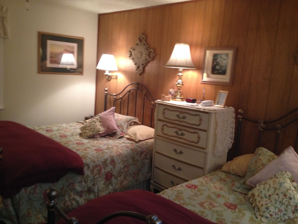Mountain Haven Inn - photo 17