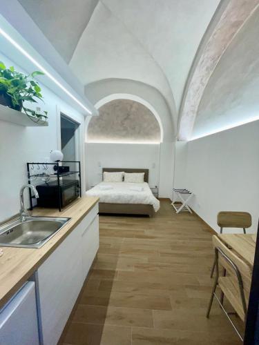 1940 Apartment — 4-Star Luxury Hotel in Catania, Italy
