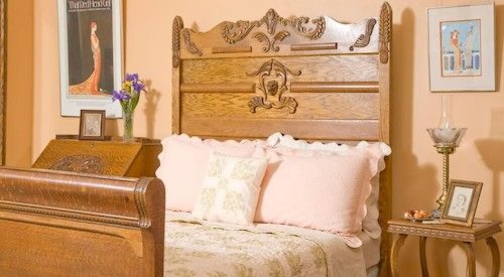 The Carriage House Inn Bed & Breakfast - photo 14