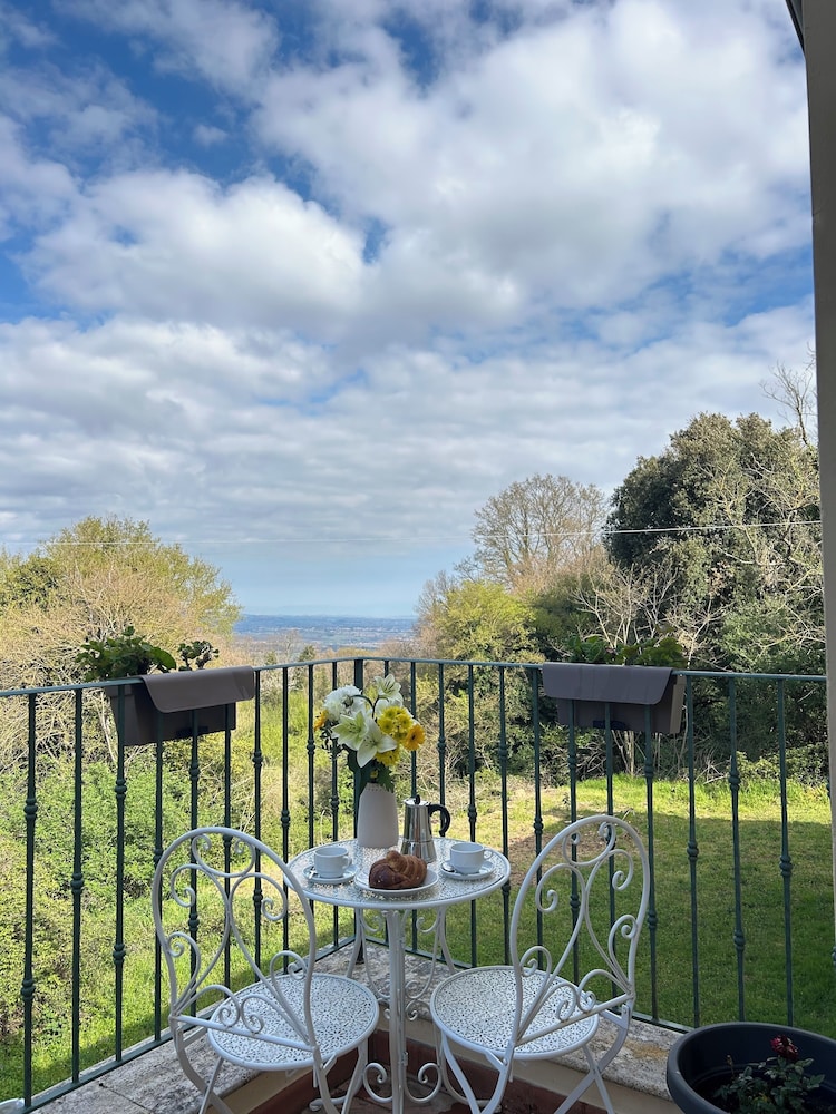 Villa Mucellena — 4-Star Luxury Hotel in Siena, Italy