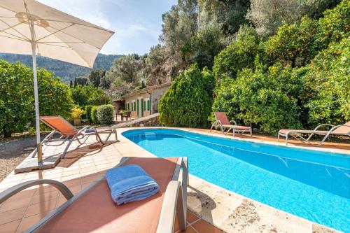Can Costurer — Soller