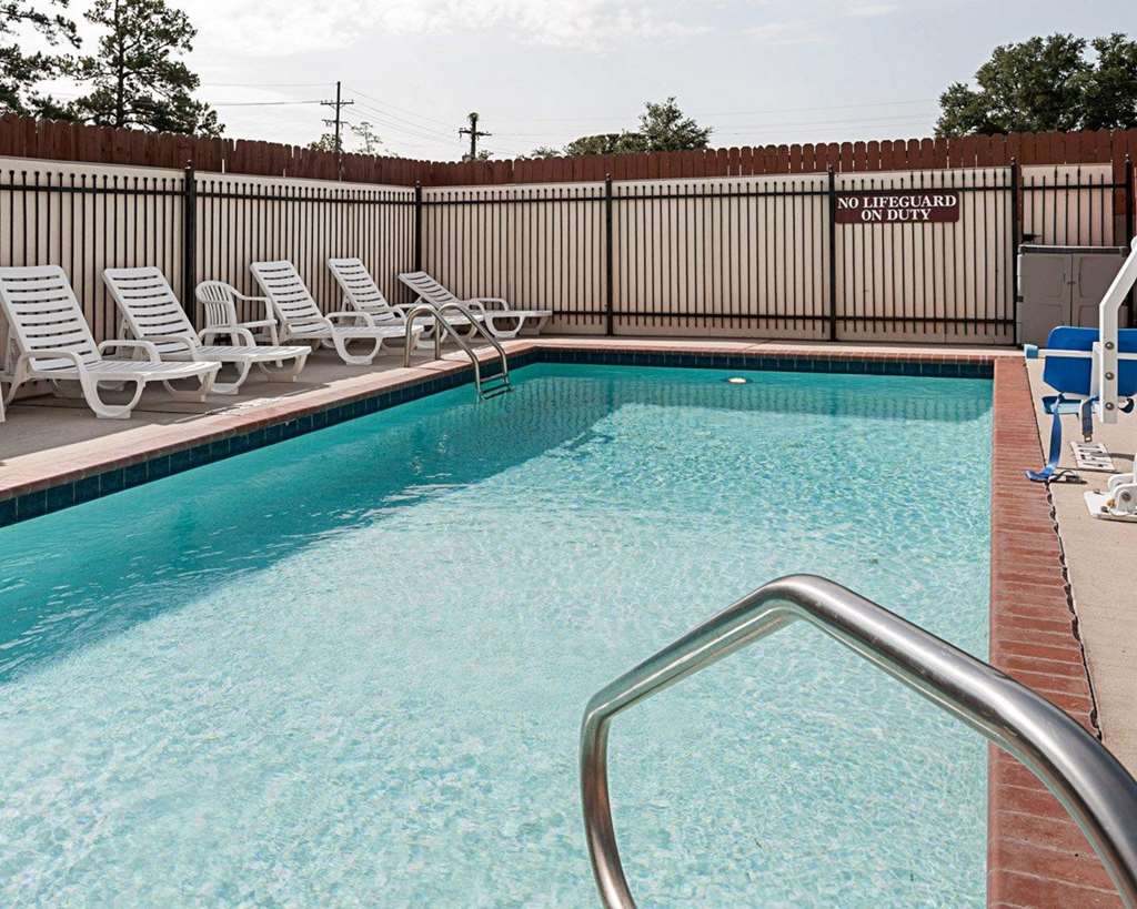 Comfort Suites Lake Charles - photo 26